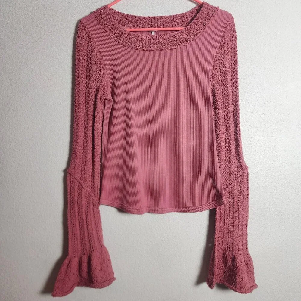 Free People Shirt Womens Large Pink Crochet Bell Sleeve Boho Knit Top